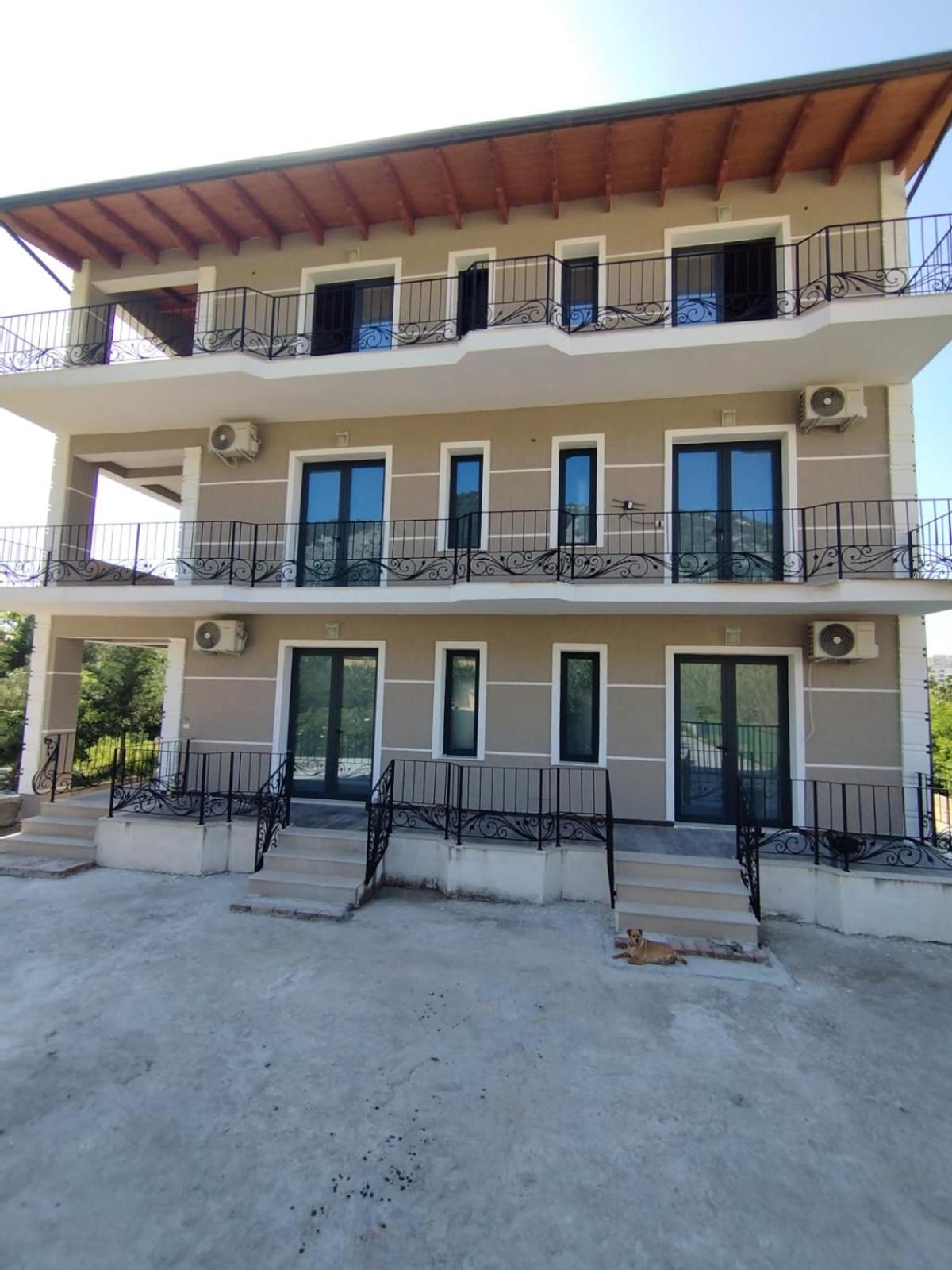 Gasthof Guesthouse Vlorë